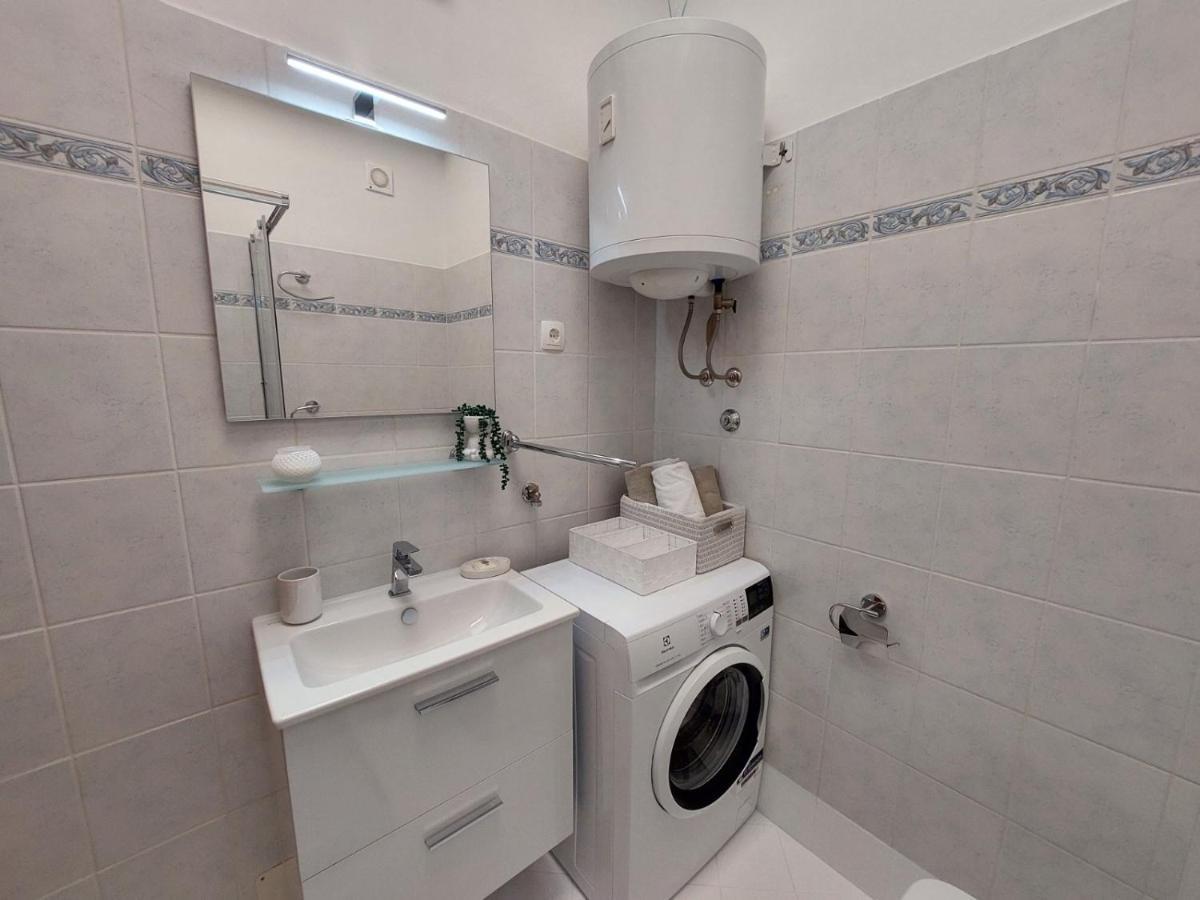 Appartement Stefan 2 à Umag Extérieur photo
